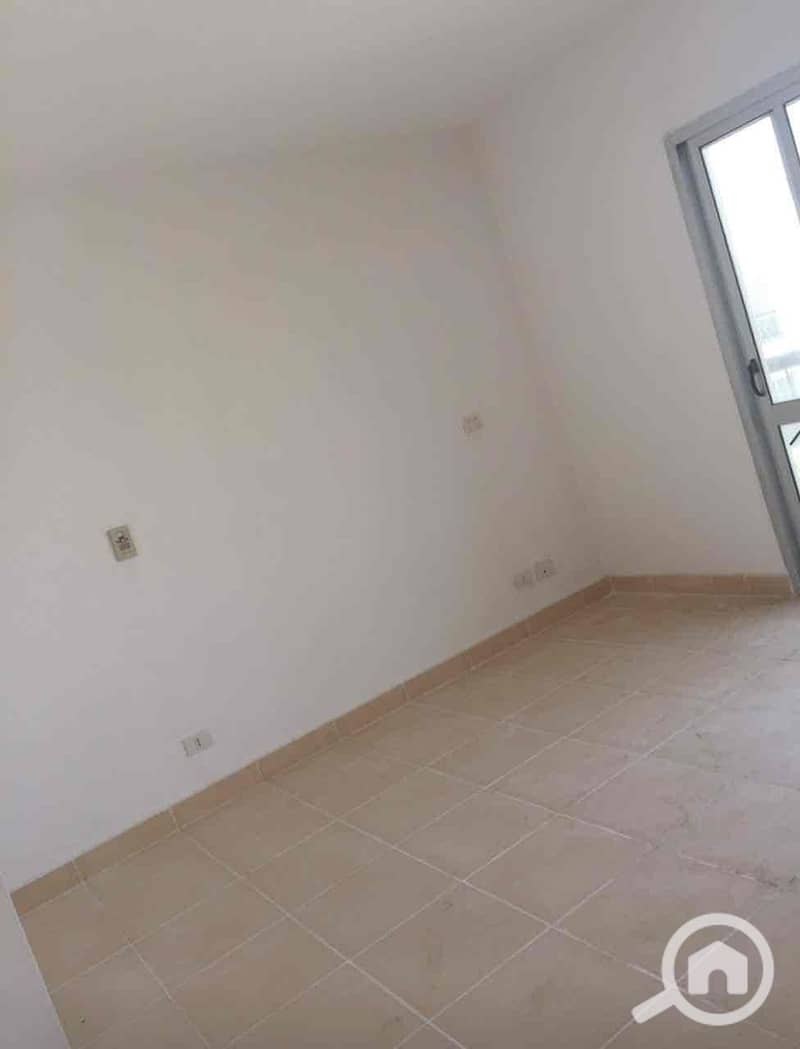 9 2c3dd383-0c78-4ad8-991b-e0bfa330a0af. jpg