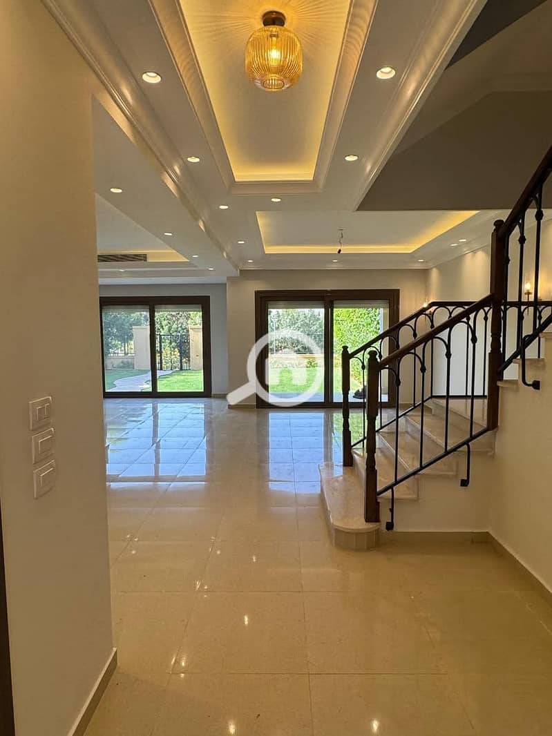 2 FB_IMG_1760839711068. jpg