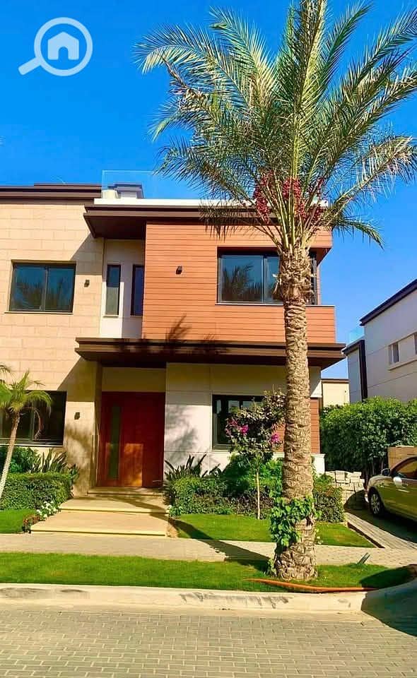 9 FB_IMG_1760822518184. jpg