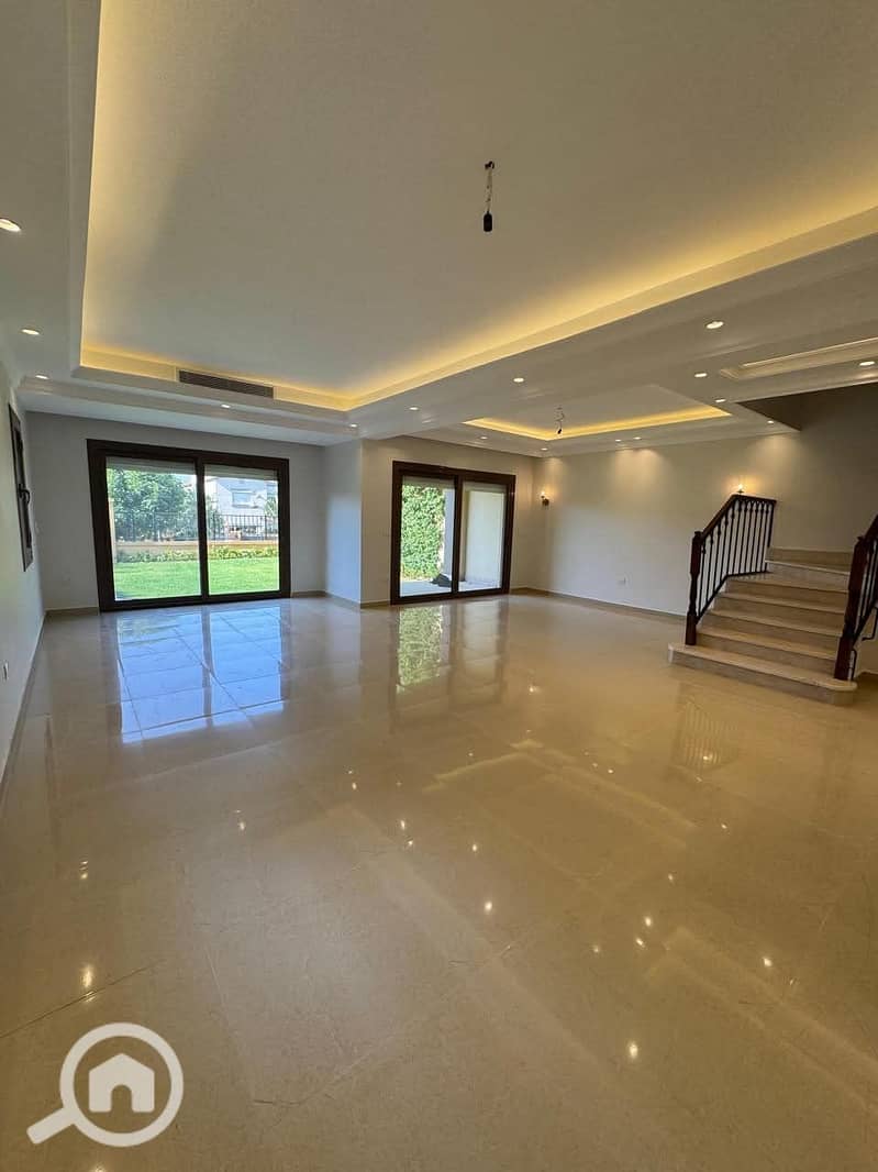 6 FB_IMG_1760839705520. jpg