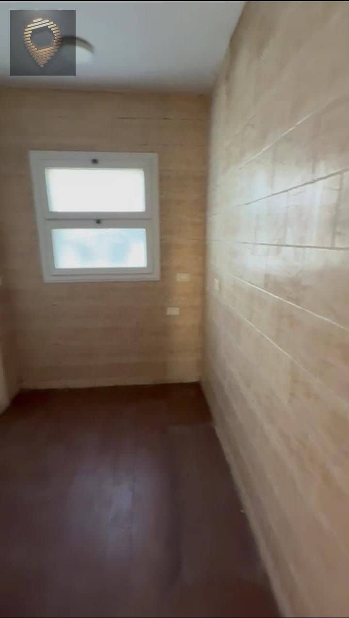 11 WhatsApp Image 2025-10-28 at 17.52. 36_e7cad6a8. jpg