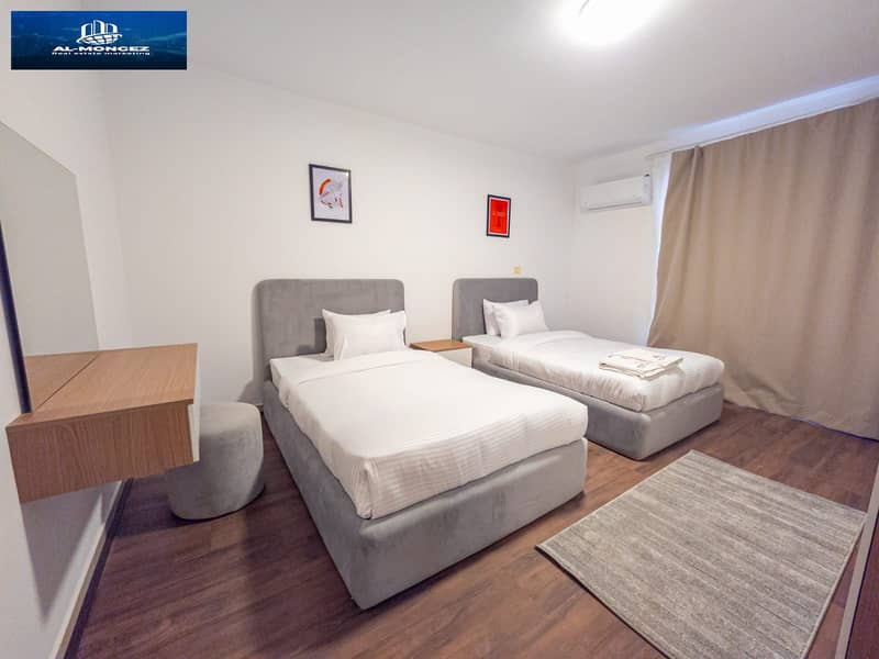 10 WhatsApp Image 2025-11-01 at 19.02. 40_c0ca1a2f. jpg