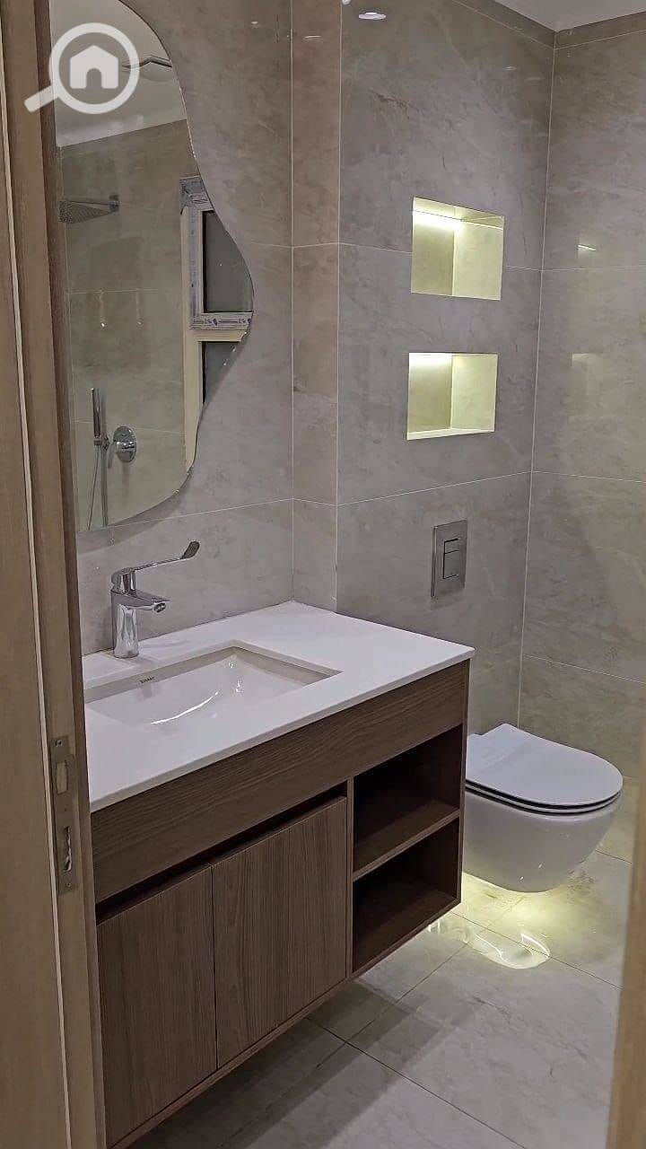 7 87715fd5-2fe6-4819-83de-66e259324df8. jpg