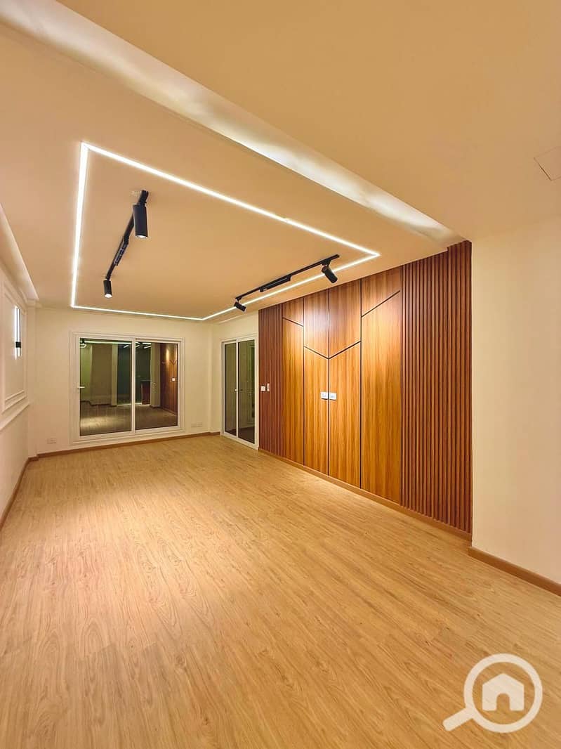 10 WhatsApp Image 2025-10-31 at 12.12. 40 AM. jpeg