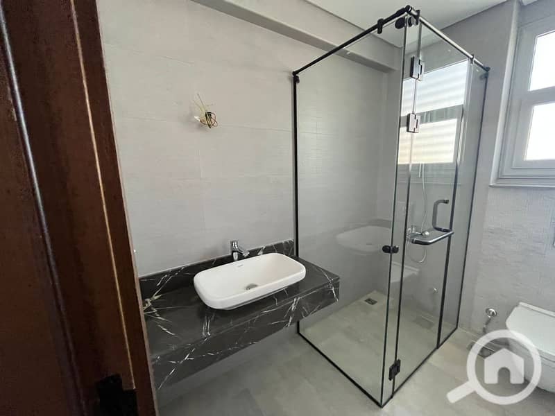 2 PHOTO-2025-02-19-10-06-26. jpg