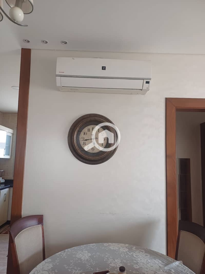 3 278f83b9-a92b-49cb-8365-a098b606797d. jpg