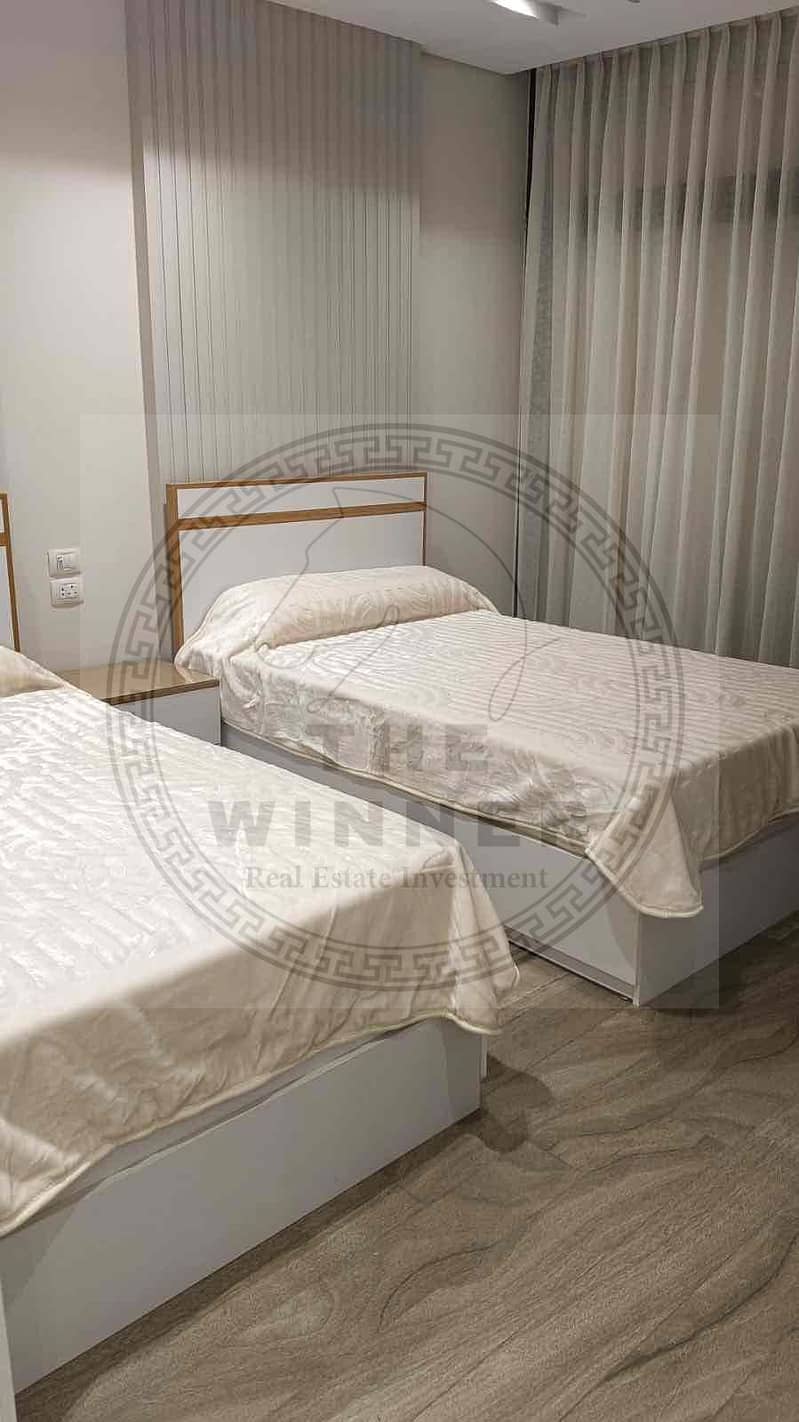 9 c0a0d152-08f6-4fc7-ad5c-c13fad41a9bc. jpg