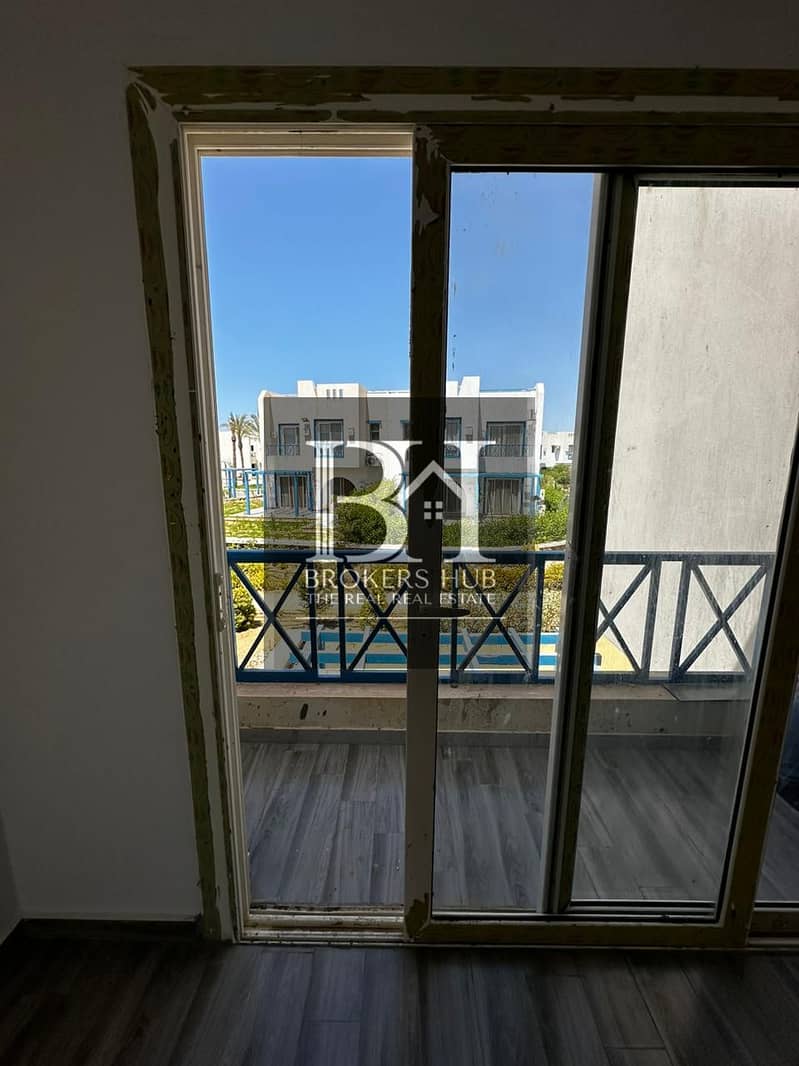 3 5fe15fd0-7c0e-4d85-ab2f-e097f7587653. jpeg