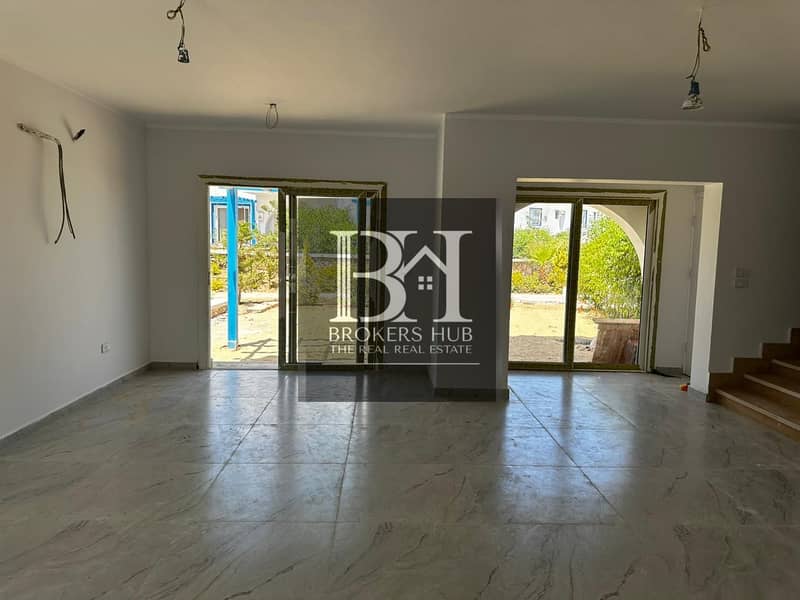 7 73bf14da-0220-45d1-ab6f-c8b911446b16. jpeg