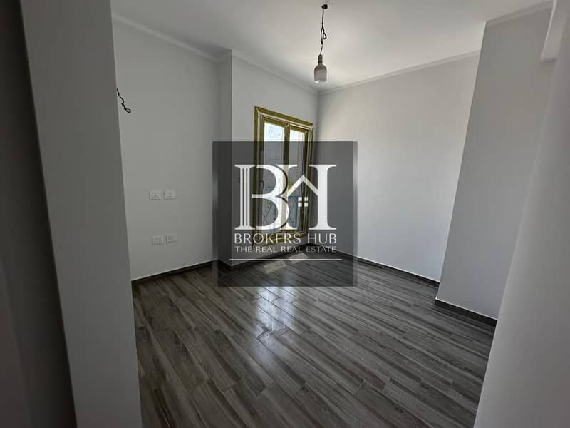 12 fa52bda2-5a11-4039-8c93-df5929ca1009. jpeg