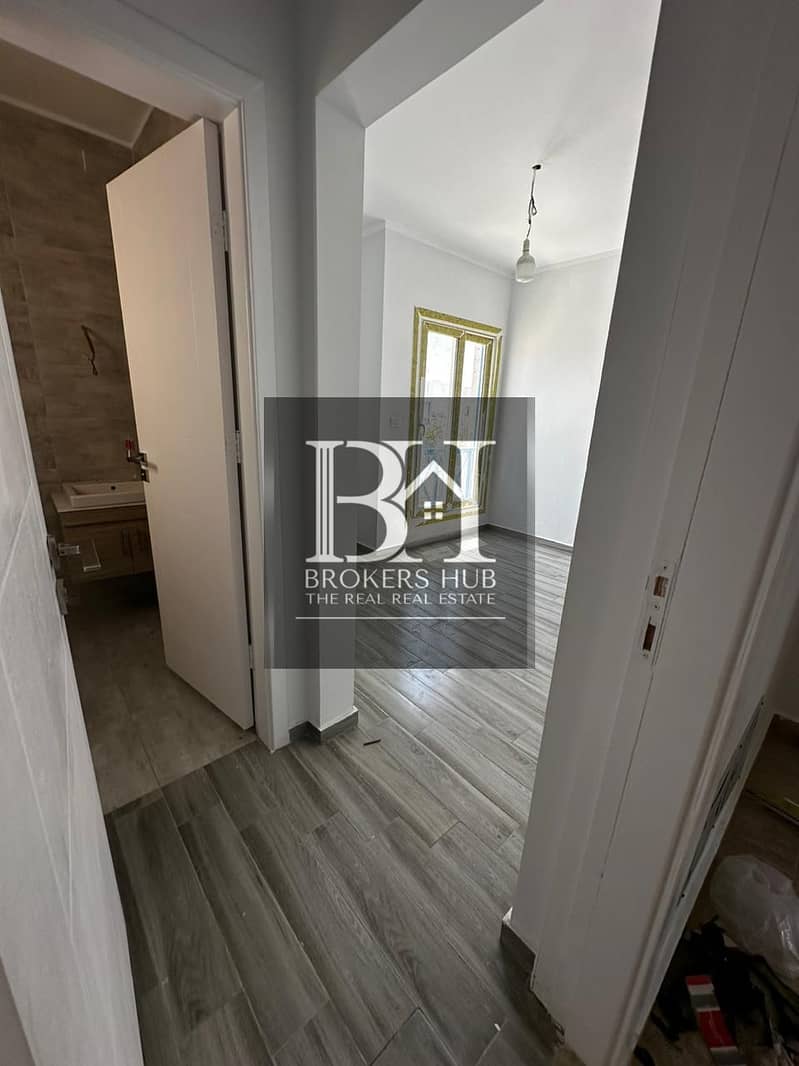 8 240c8005-fd5a-4938-93cc-0ca8a4479b97. jpeg