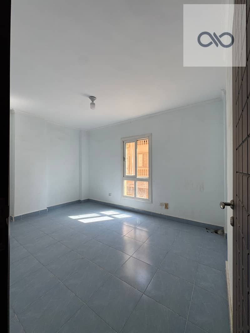 4 WhatsApp Image 2025-11-01 at 5.12. 01 PM (2). jpeg