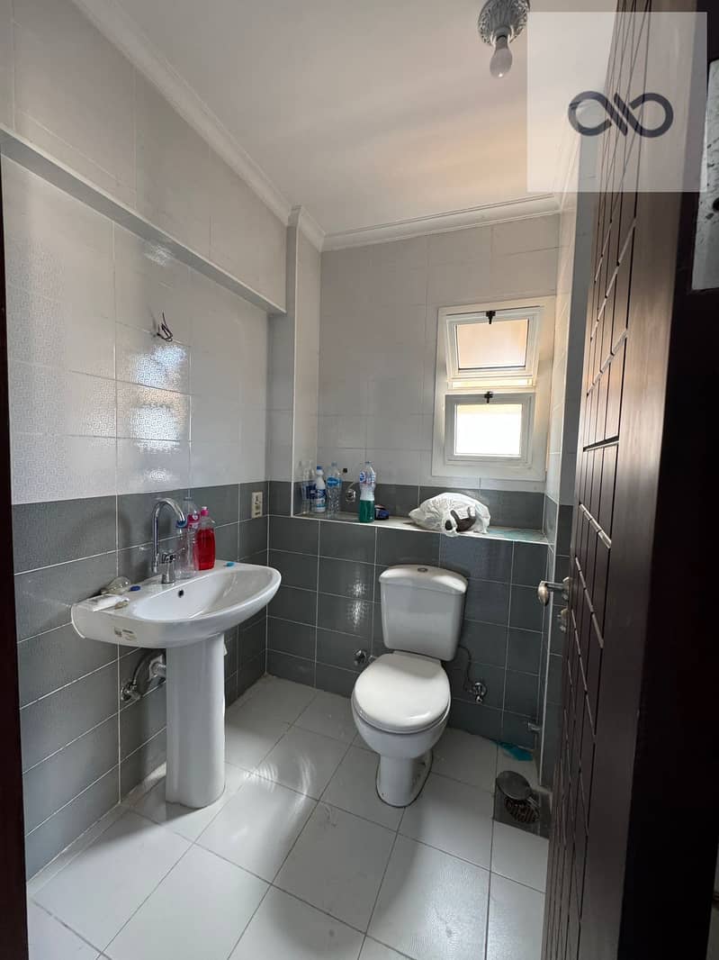 10 WhatsApp Image 2025-11-01 at 5.12. 01 PM. jpeg