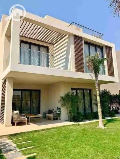 5 Bedroom Villa for Sale in Shorouk City, Cairo - IMG-20251025-WA0162. jpg