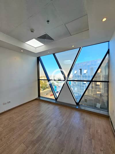 مکتب  للايجار في القاهرة الجديدة، القاهرة - 418a5301-bb6c-4b74-9448-d1cf875c47c8. jpeg