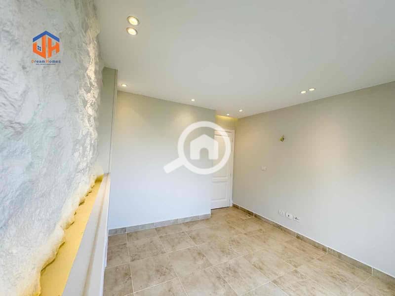 3 bfae9d5a-6d5f-494e-ba70-425832c5041f. jpg