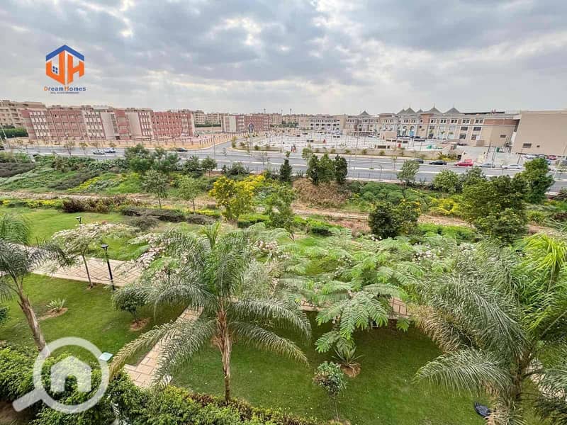 11 ed07698c-143c-4b56-b198-b7feed08851d. jpg