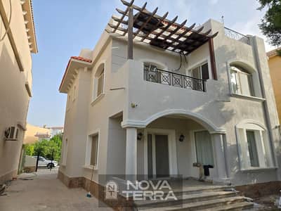 4 Bedroom Villa for Sale in 6th of October, Giza - IMG-20250925-WA0198. jpg