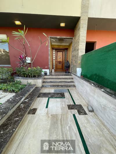 7 Bedroom Villa for Sale in 6th of October, Giza - IMG-20250927-WA0049. jpg