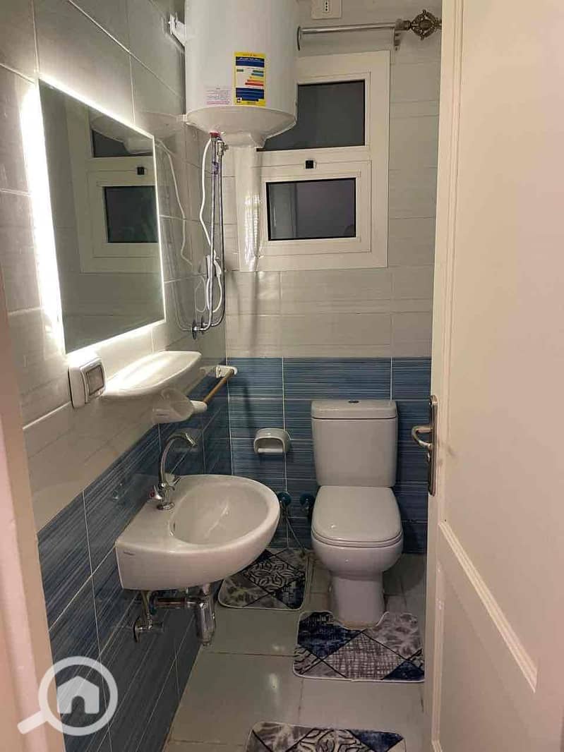 6 ce74e724-3ac7-49b5-abb6-73fc25af48ae. jpg