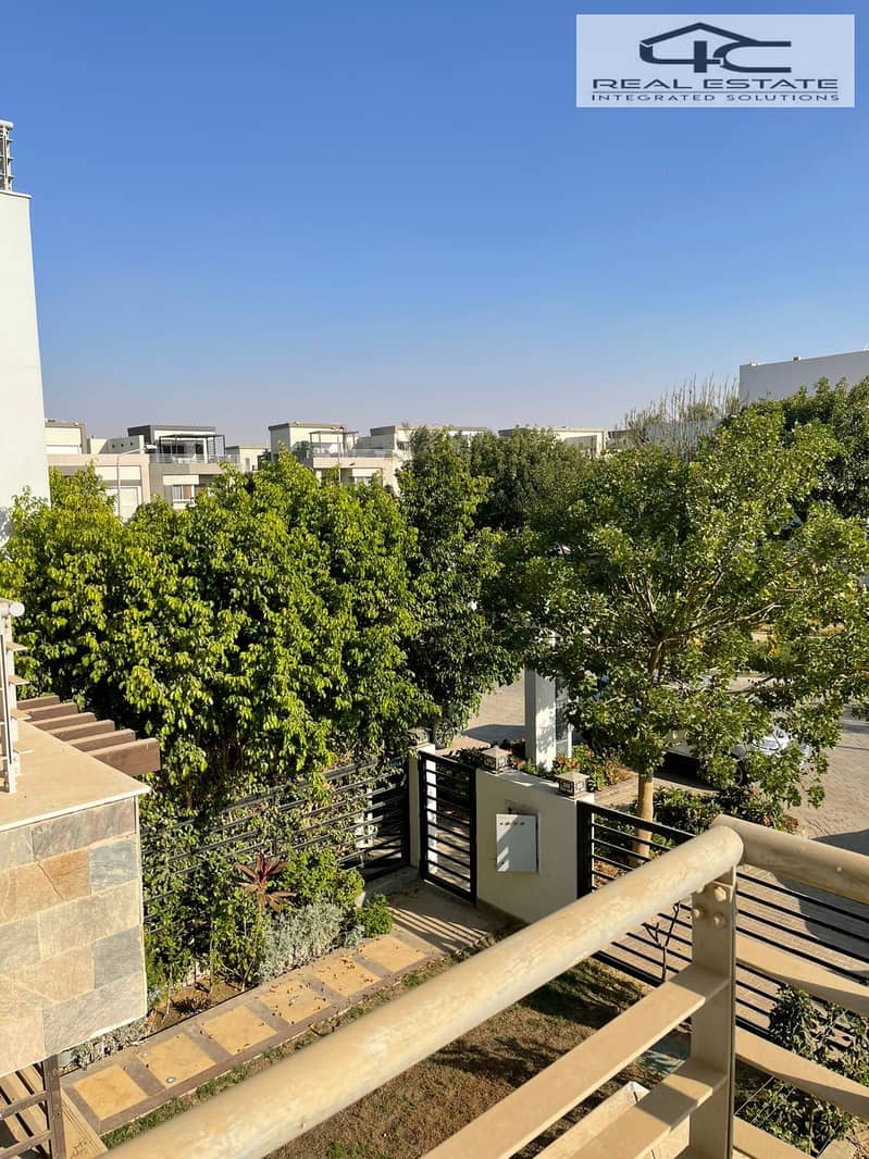 10 WhatsApp Image 2025-10-29 at 4.05. 47 PM (1). jpeg