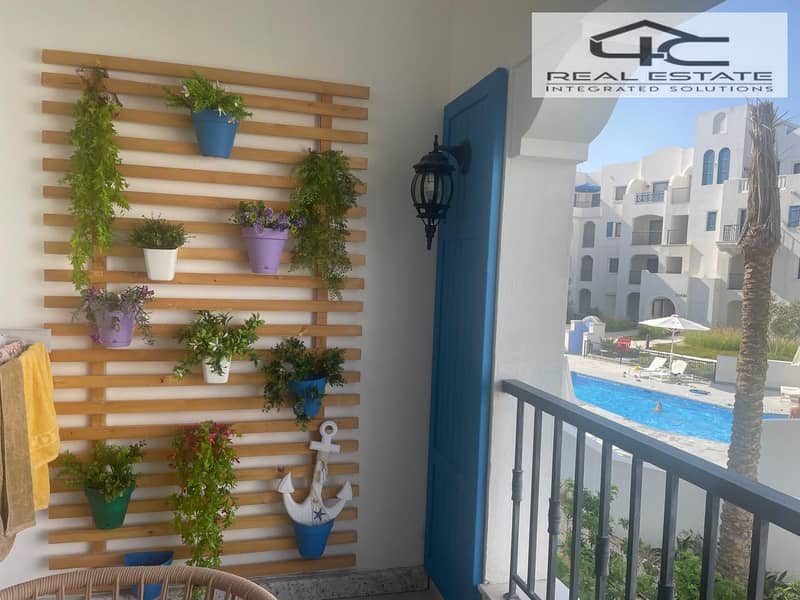 4 WhatsApp Image 2025-11-01 at 10.11. 36 (2). jpeg