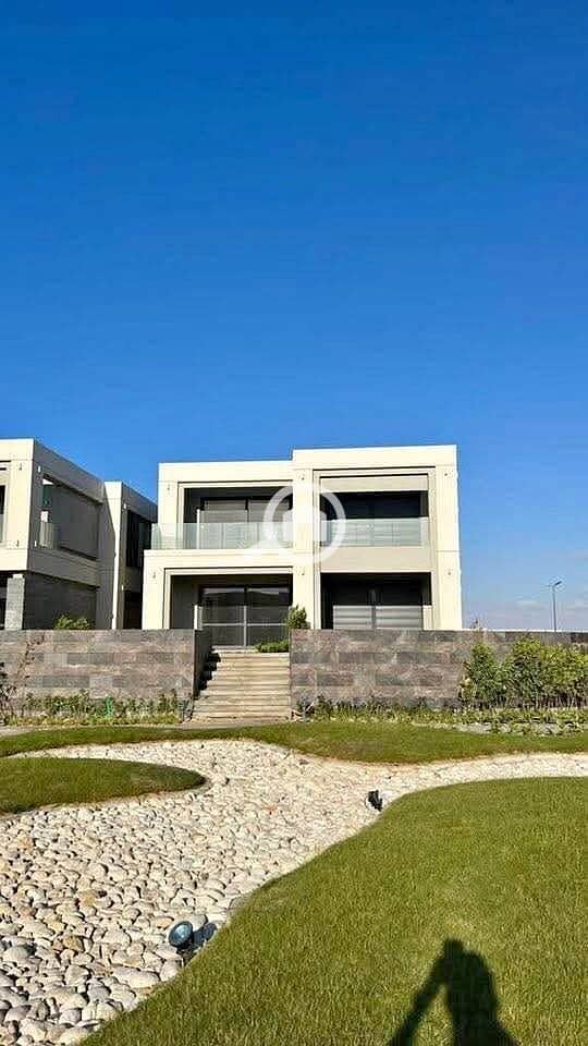 10 520282854_654082134360726_805346572177283609_n. jpg