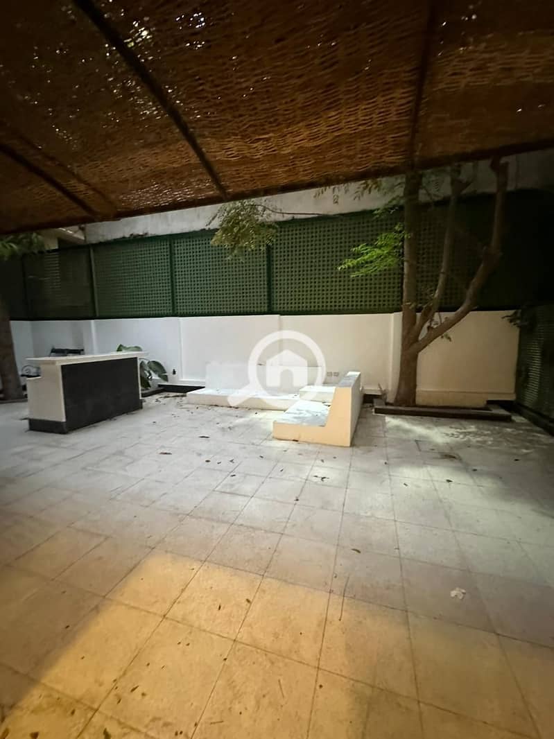 4 WhatsApp Image 2025-10-30 at 15.23. 59 (1). jpeg