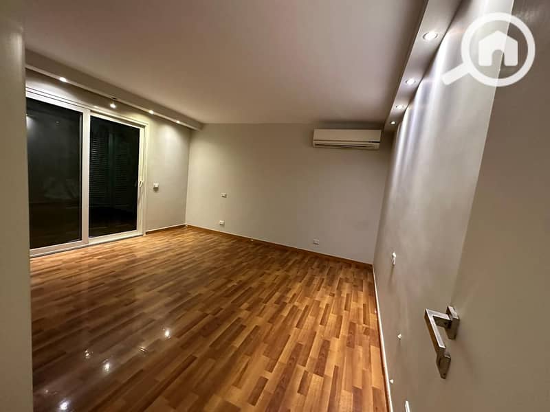 10 WhatsApp Image 2025-10-30 at 15.24. 12. jpeg