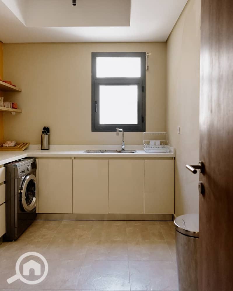 4 96cd8985-9ce3-4c30-94be-7cb503e5cc9b. jpg