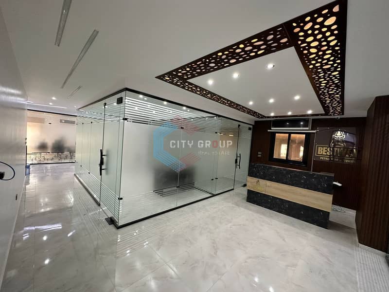 5 5a586a8c-89d1-405a-801a-562c6aad0f25. jpg