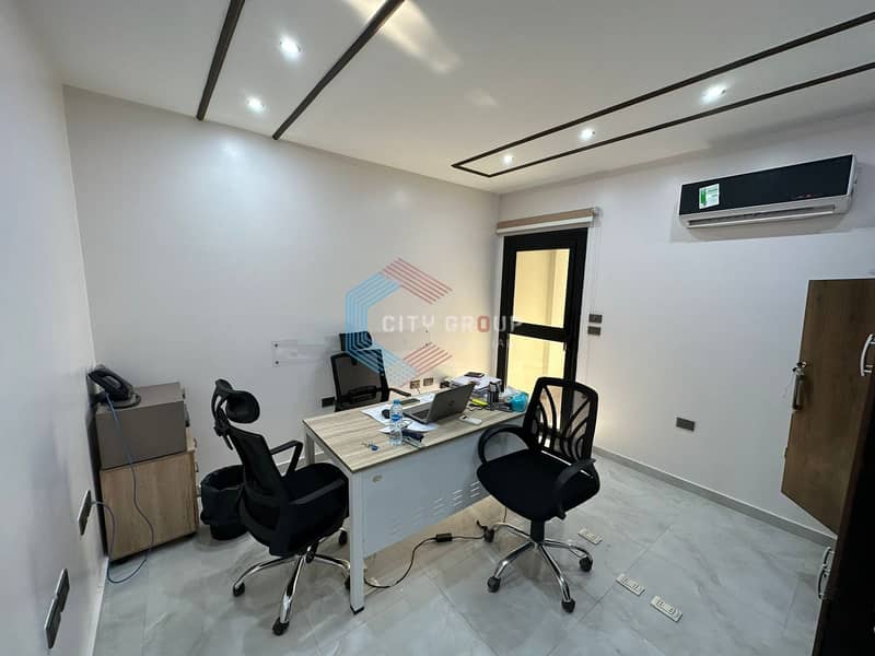 9 d2738de6-25c6-4744-a41f-b3add969e468. jpg