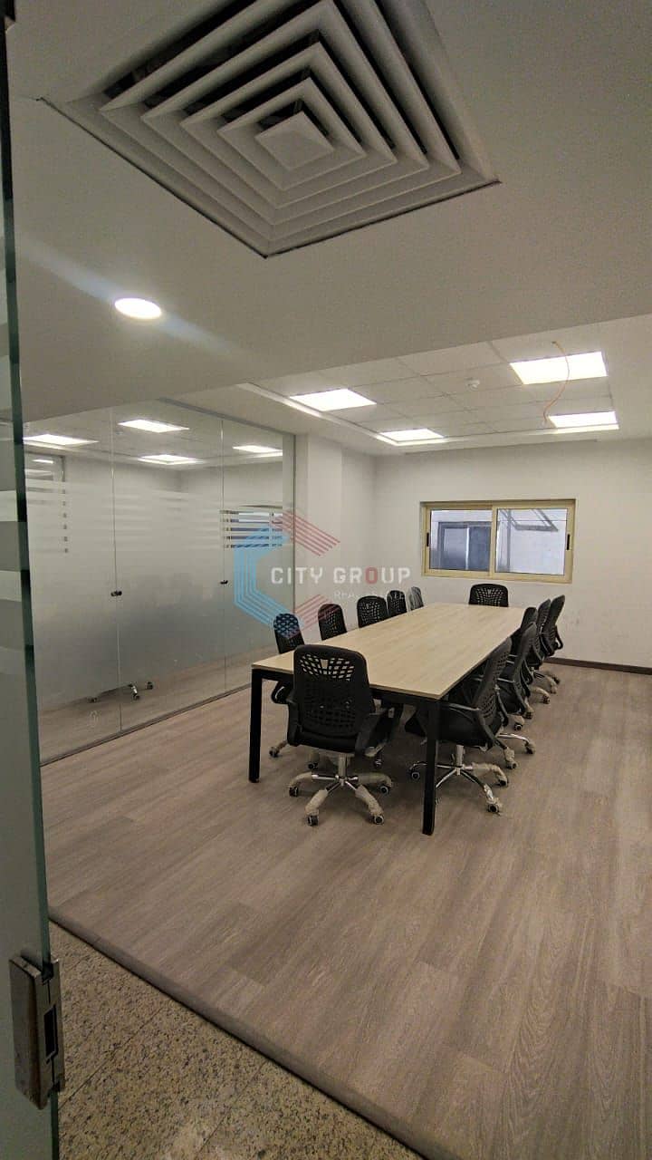 5 4fb94980-bb5d-4306-9ef8-56a39ba1aaf7. jpg