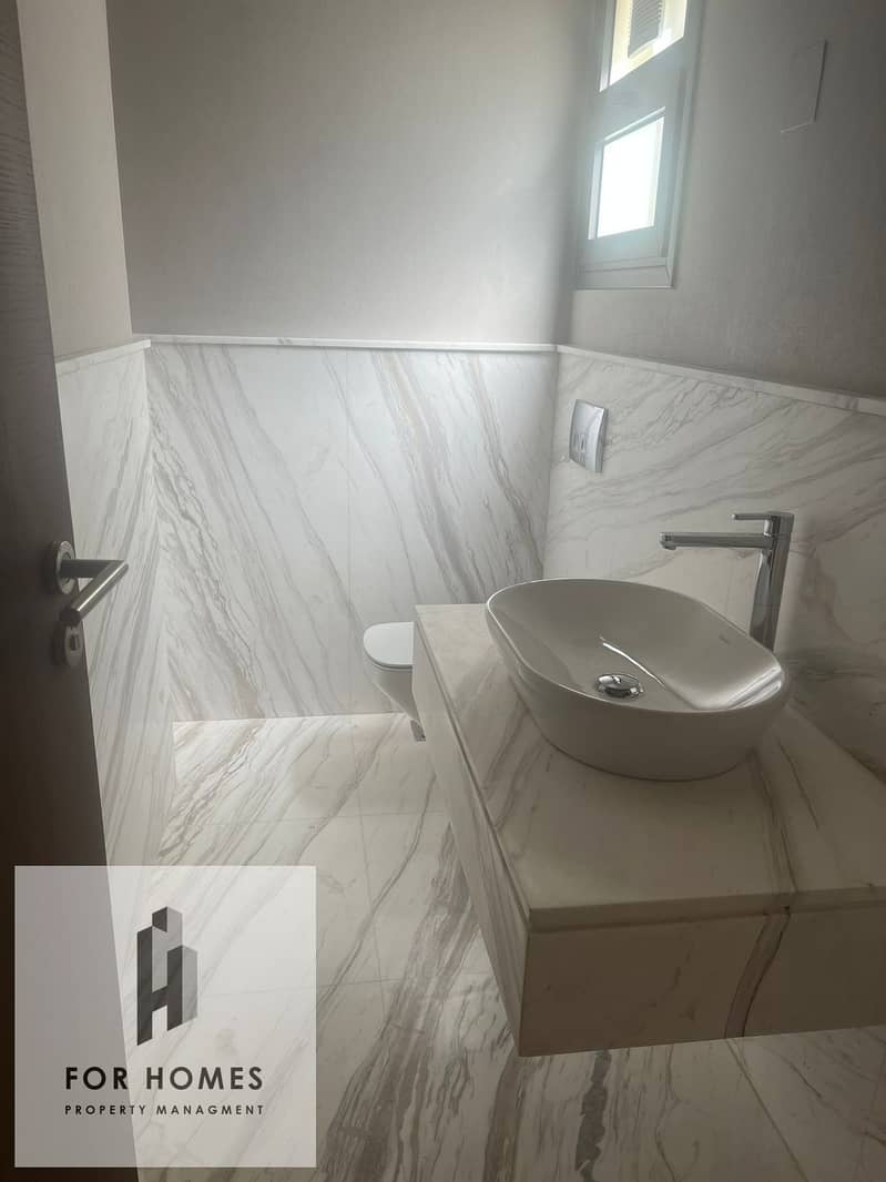 7 WhatsApp Image 2025-10-28 at 8.32. 51 PM. jpeg