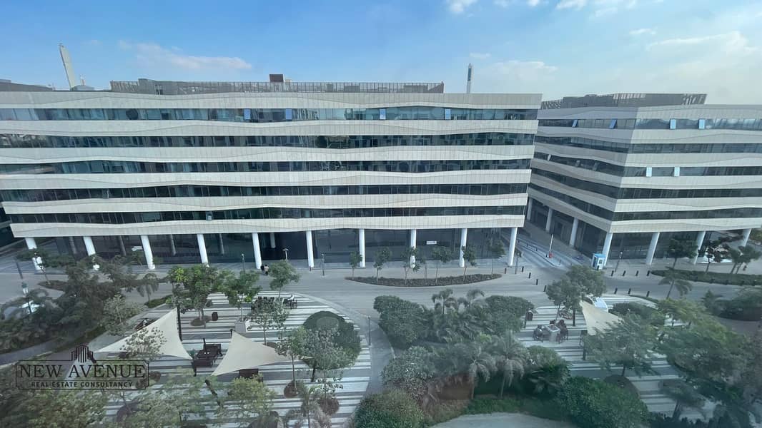 2 WhatsApp Image 2025-10-28 at 3.11. 44 PM. jpeg