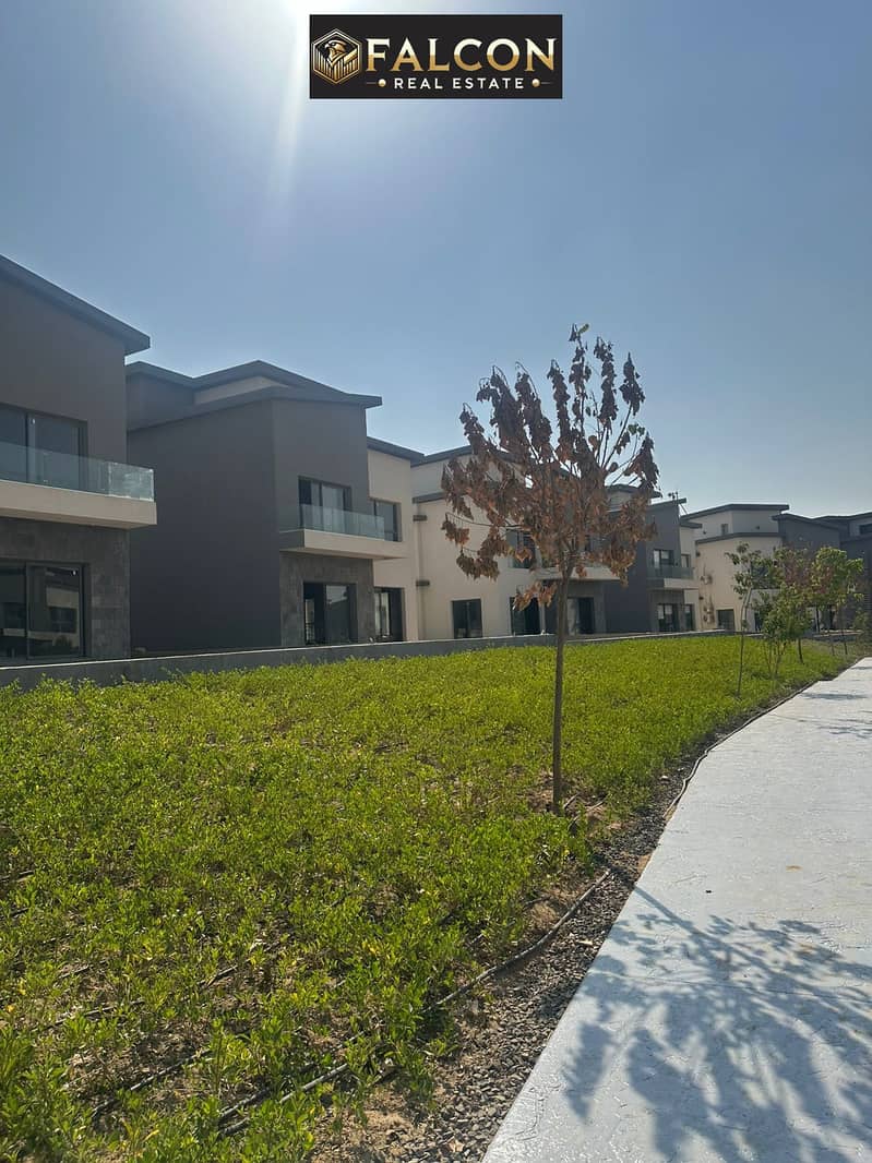 4 WhatsApp Image 2025-10-05 at 1.16. 15 PM (1). jpeg