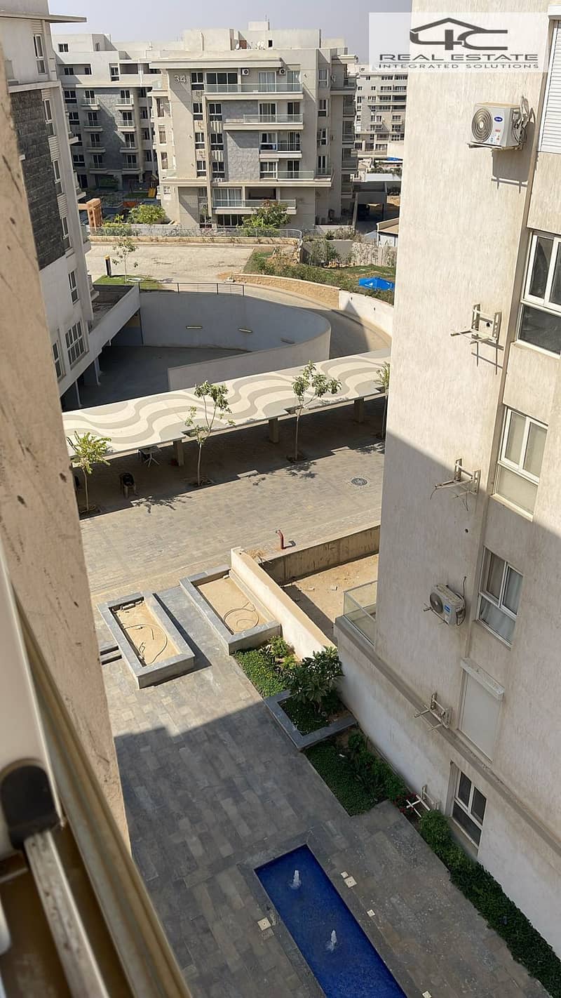 4 WhatsApp Image 2025-10-27 at 15.14. 30. jpeg