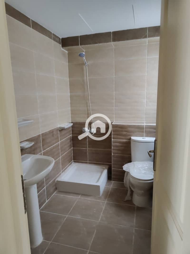 9 WhatsApp Image 2025-11-01 at 4.41. 22 PM. jpeg