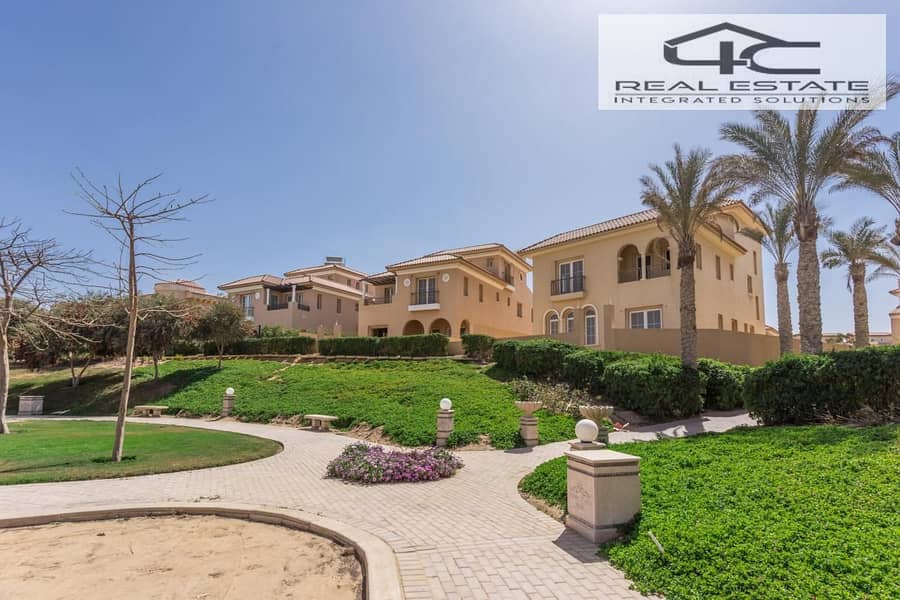 9 Hyde-Park-out-door. jpg