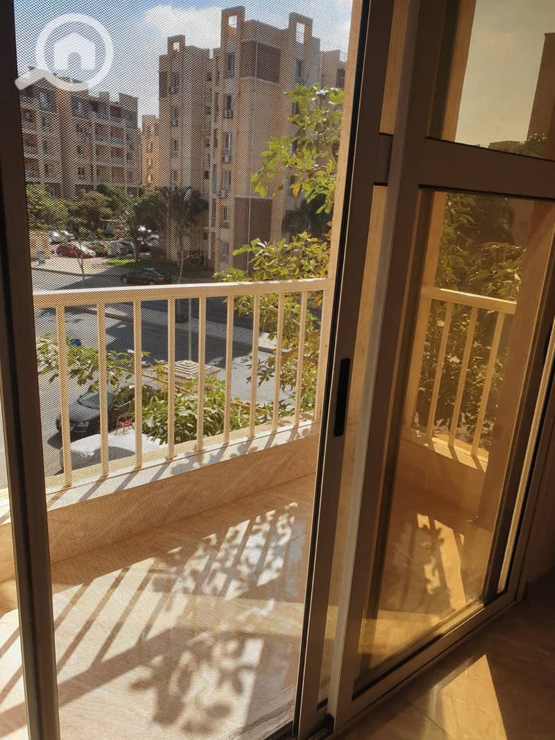 8 WhatsApp Image 2025-10-29 at 11.36. 05. jpeg