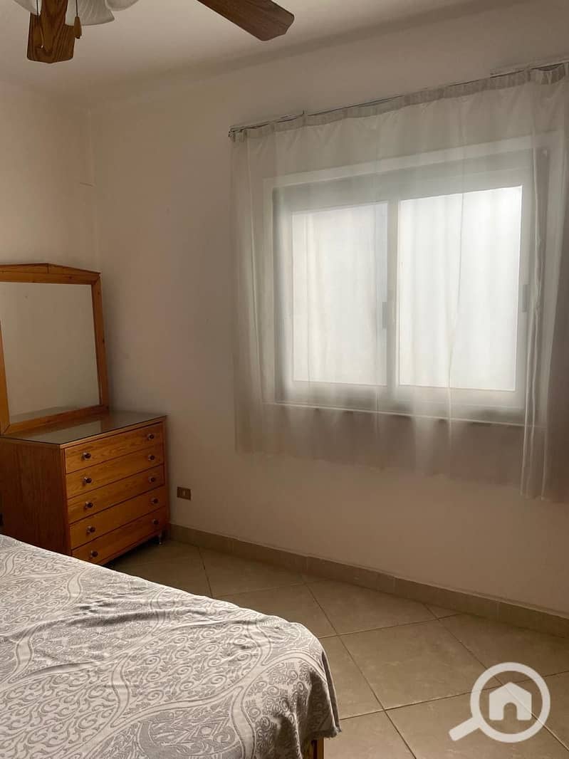 4 f12cdaa8-4527-45ff-ac10-7fe57e7194a7. jpeg