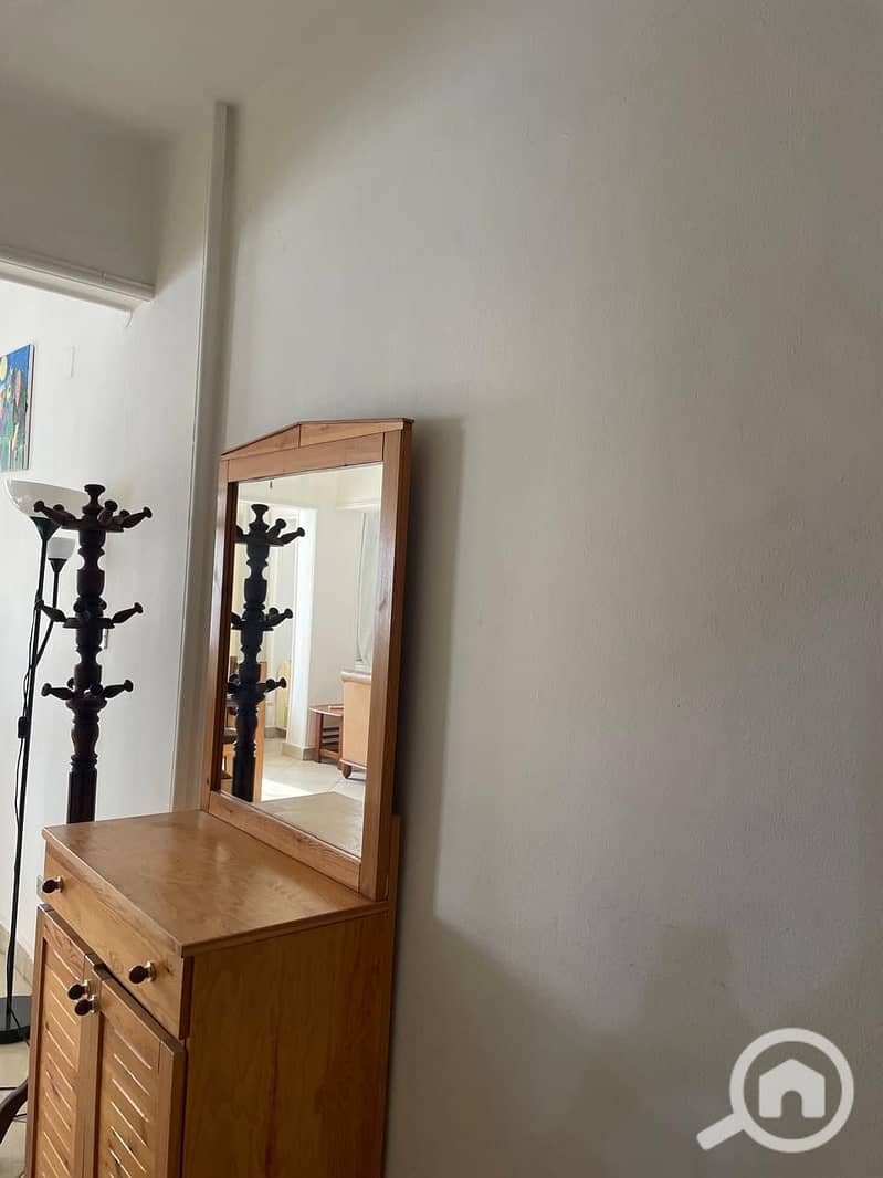 14 787b4933-4500-4f1f-8d28-3929666c390c. jpeg