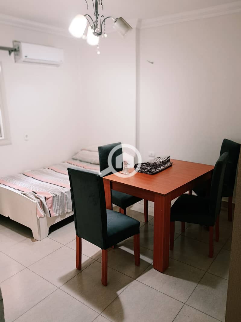 10 0b133ca7-0323-4eba-a680-f354b3d33763. jpeg