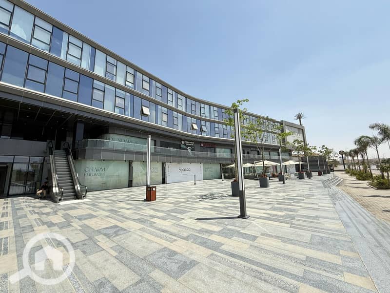 5 28e89acc-2b2b-4ddd-85a9-59f0feb7d8ca. jpg