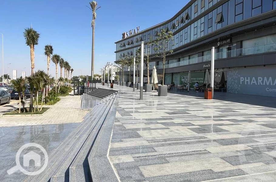 10 1f79e511-9e84-4ce0-8722-ee85ba410622. jpg