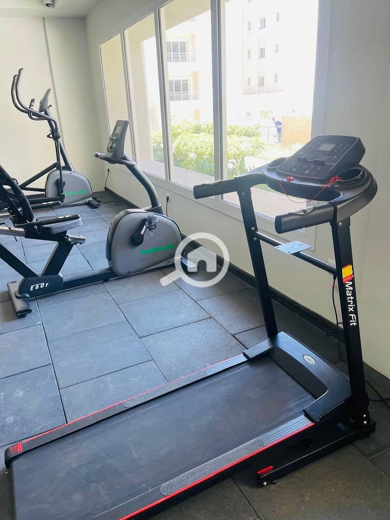 20 8ac6909a-e681-42e6-a214-30311014aafd. jpeg