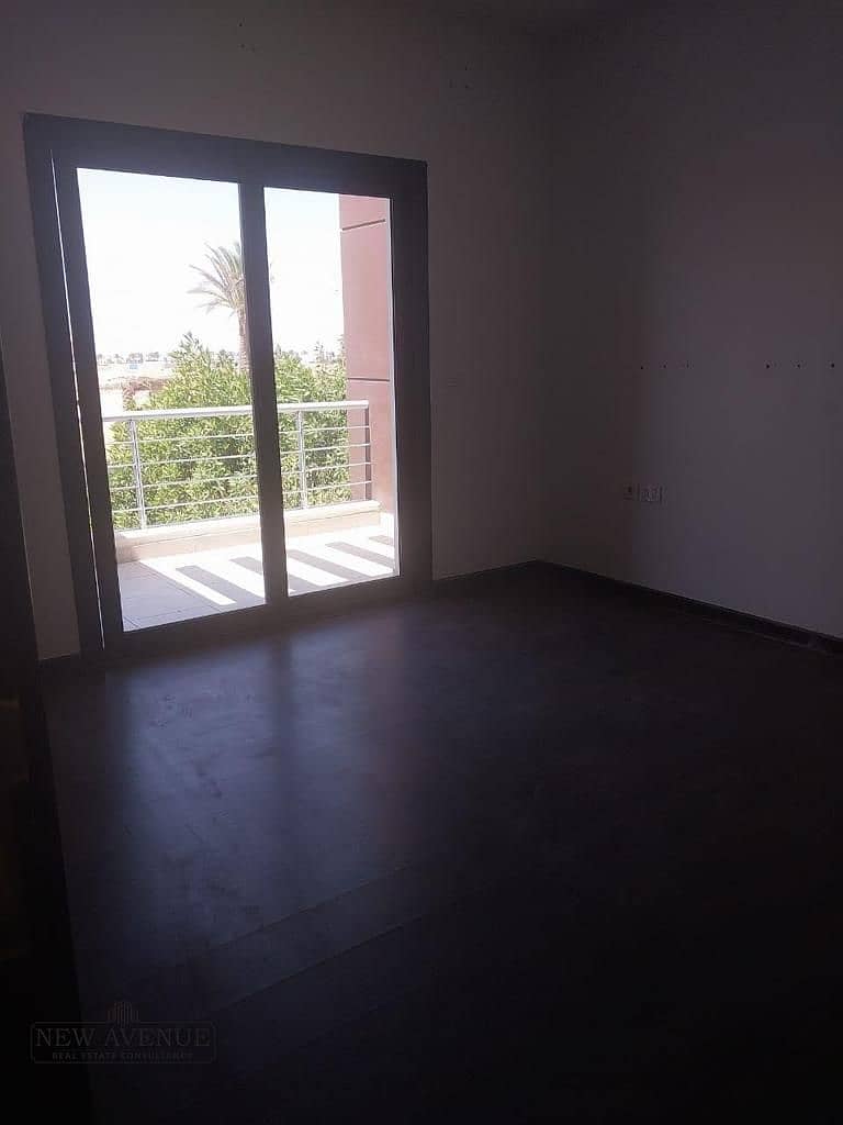 5 WhatsApp Image 2025-11-01 at 15.36. 45_47b1ca1e. jpg