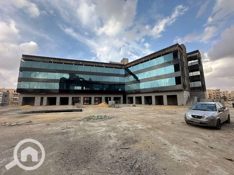 7 f7d592e2-a971-49ce-9be0-408161e3e713. jpg