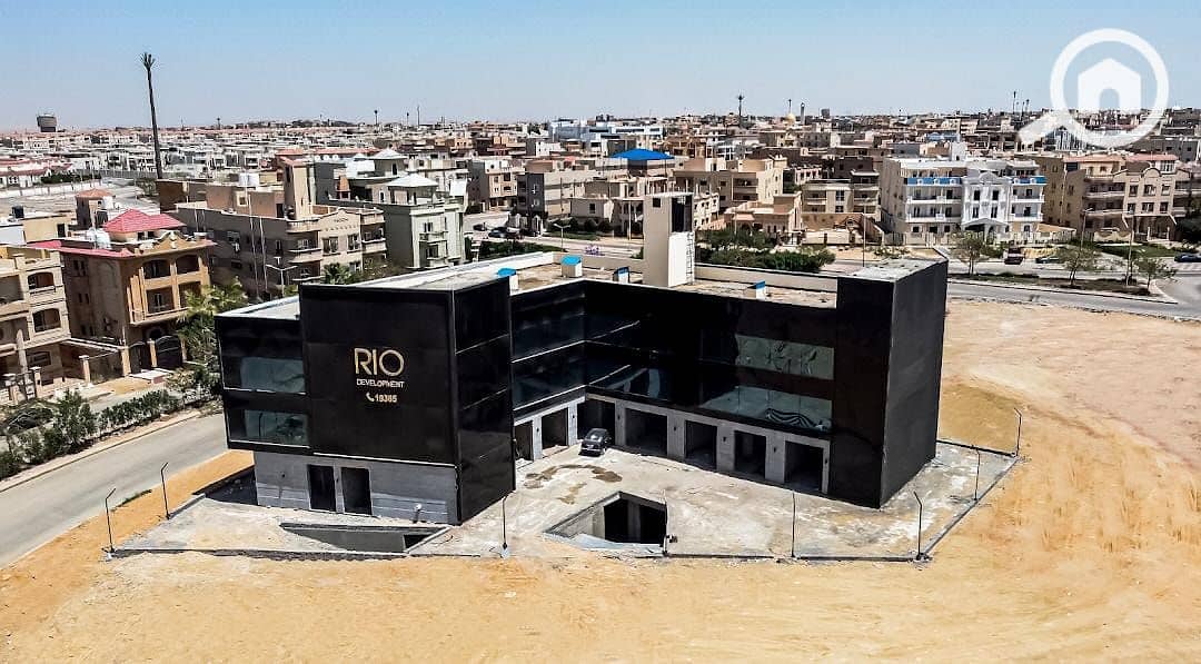 10 ed92d6c5-88b1-4d72-b2fe-cb25bff7e94b. jpg