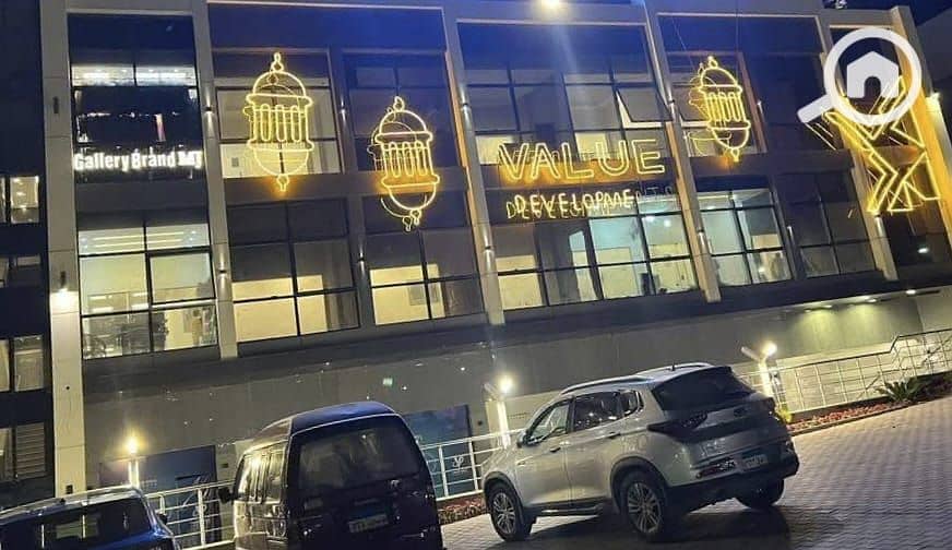 2 fe93d682-abae-4f79-a4c8-9c48d542d56e. jpg